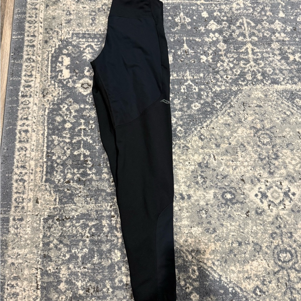 Black Saucony Athletic Leggings